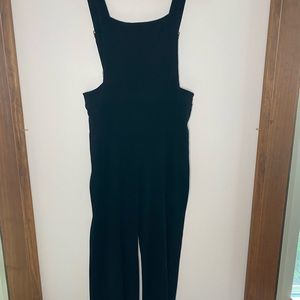 Bebop black corduroy overalls with adjustable straps size L